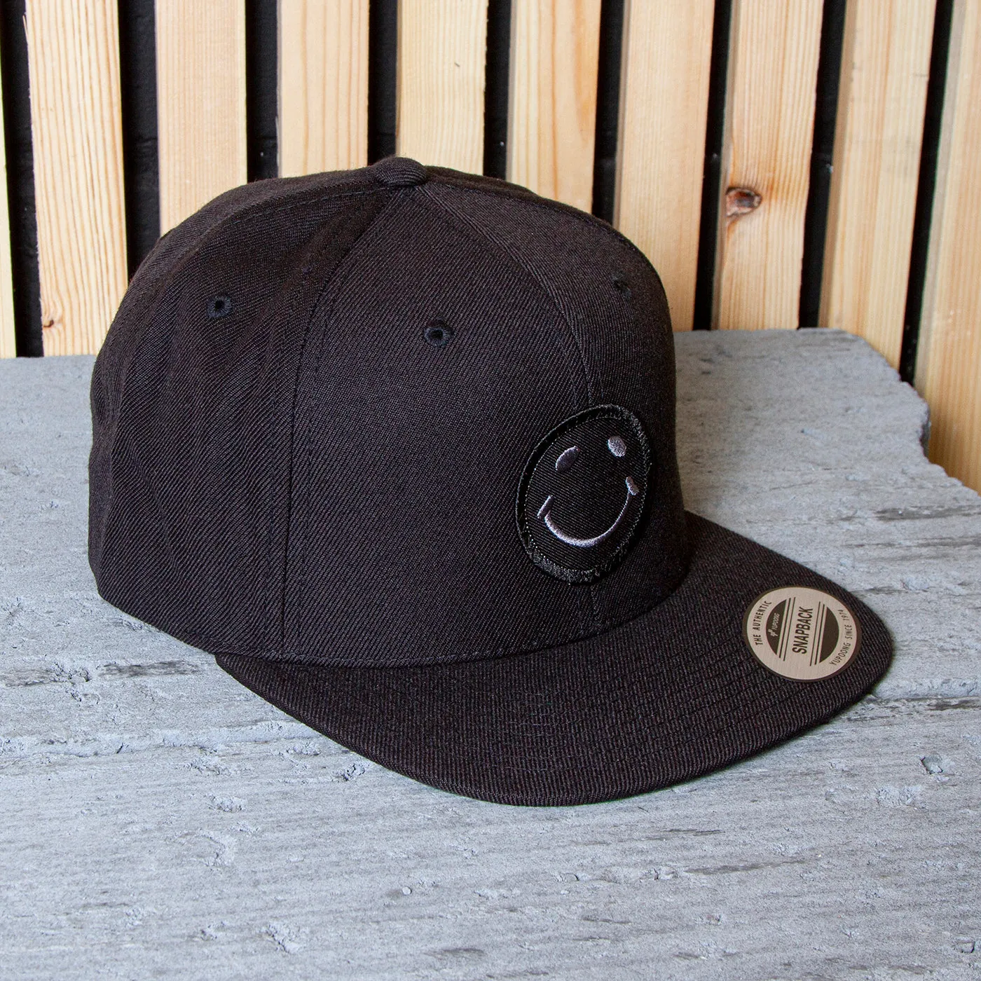 BB Smiley - Snapback - Black