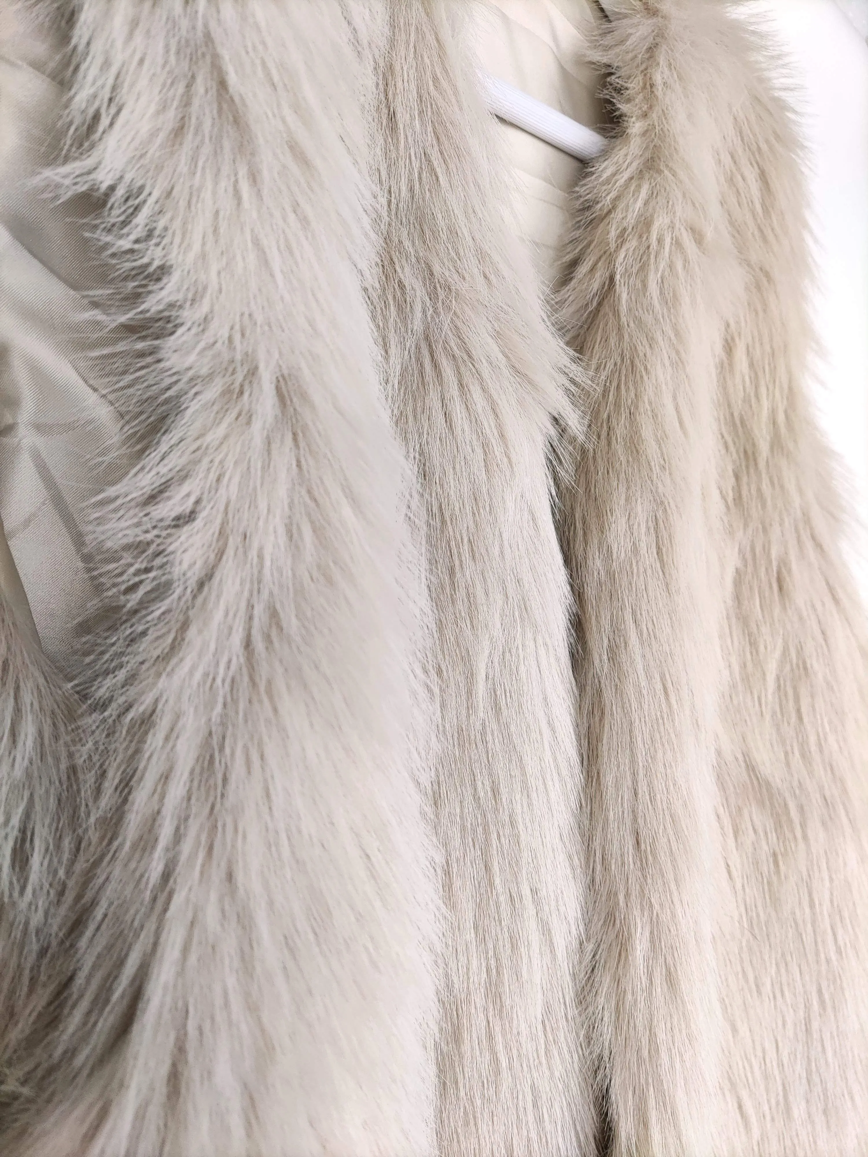 FELL WESTE FAKE FUR BEIGE ONE SIZE